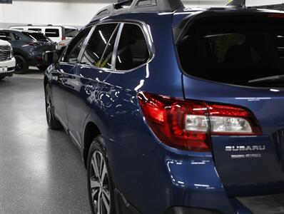 2019 Subaru Outback 2.5i Limited AWD - Photo 13 - Addison, IL 60101