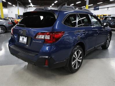 2019 Subaru Outback 2.5i Limited AWD - Photo 9 - Addison, IL 60101