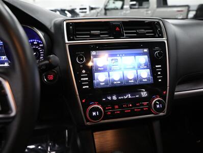 2019 Subaru Outback 2.5i Limited AWD - Photo 33 - Addison, IL 60101