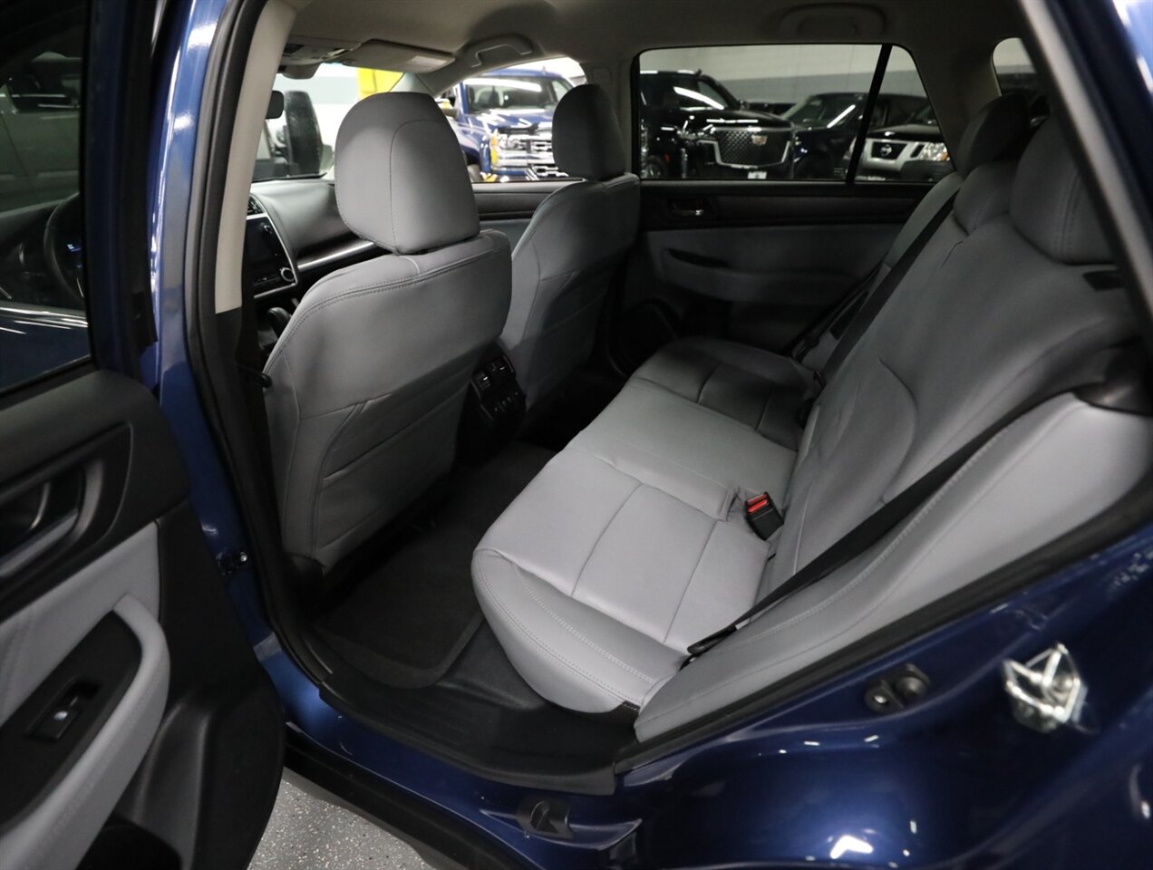 2019 Subaru Outback 2.5i Limited AWD - Photo 24 - Addison, IL 60101