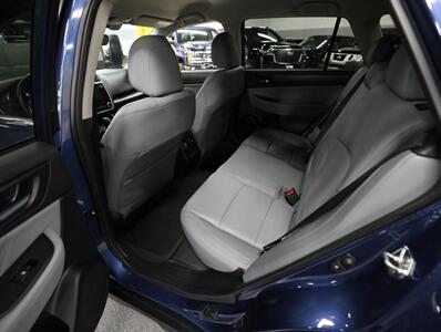 2019 Subaru Outback 2.5i Limited AWD - Photo 24 - Addison, IL 60101
