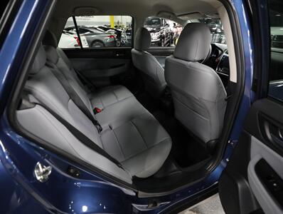 2019 Subaru Outback 2.5i Limited AWD - Photo 19 - Addison, IL 60101