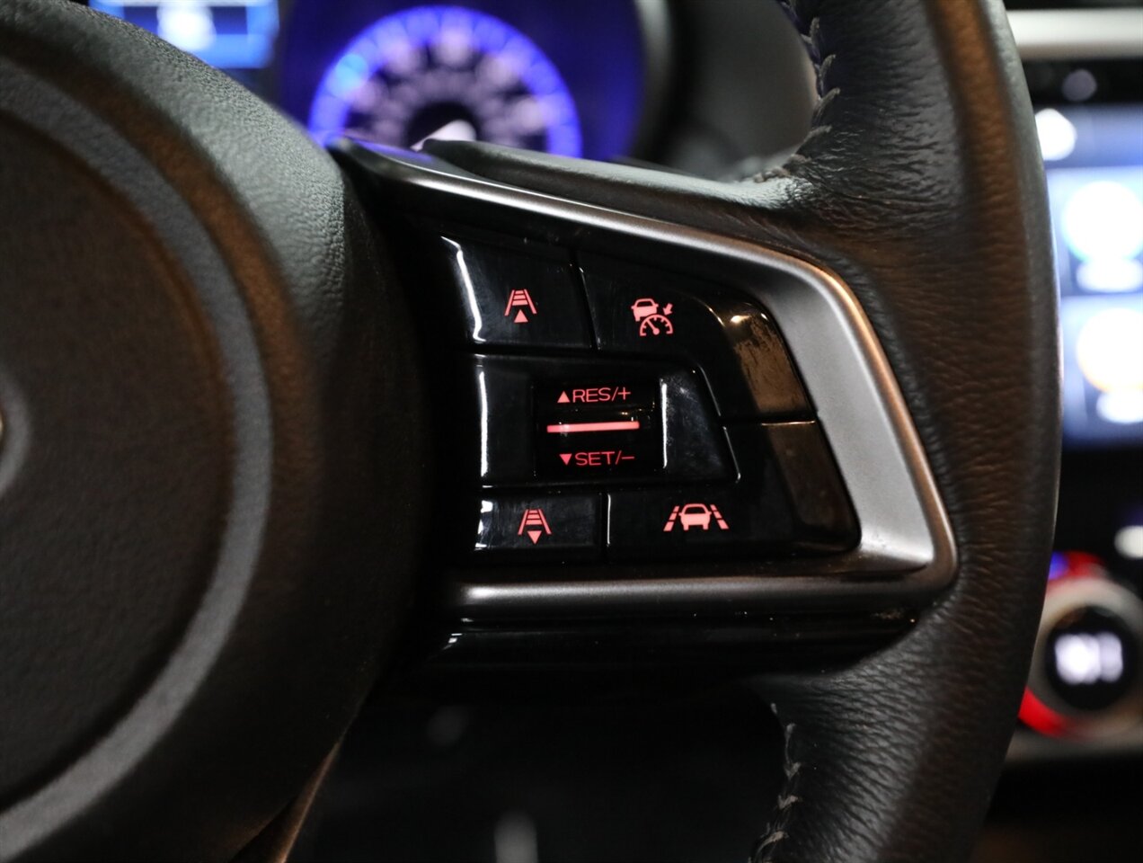 2019 Subaru Outback 2.5i Limited AWD - Photo 37 - Addison, IL 60101