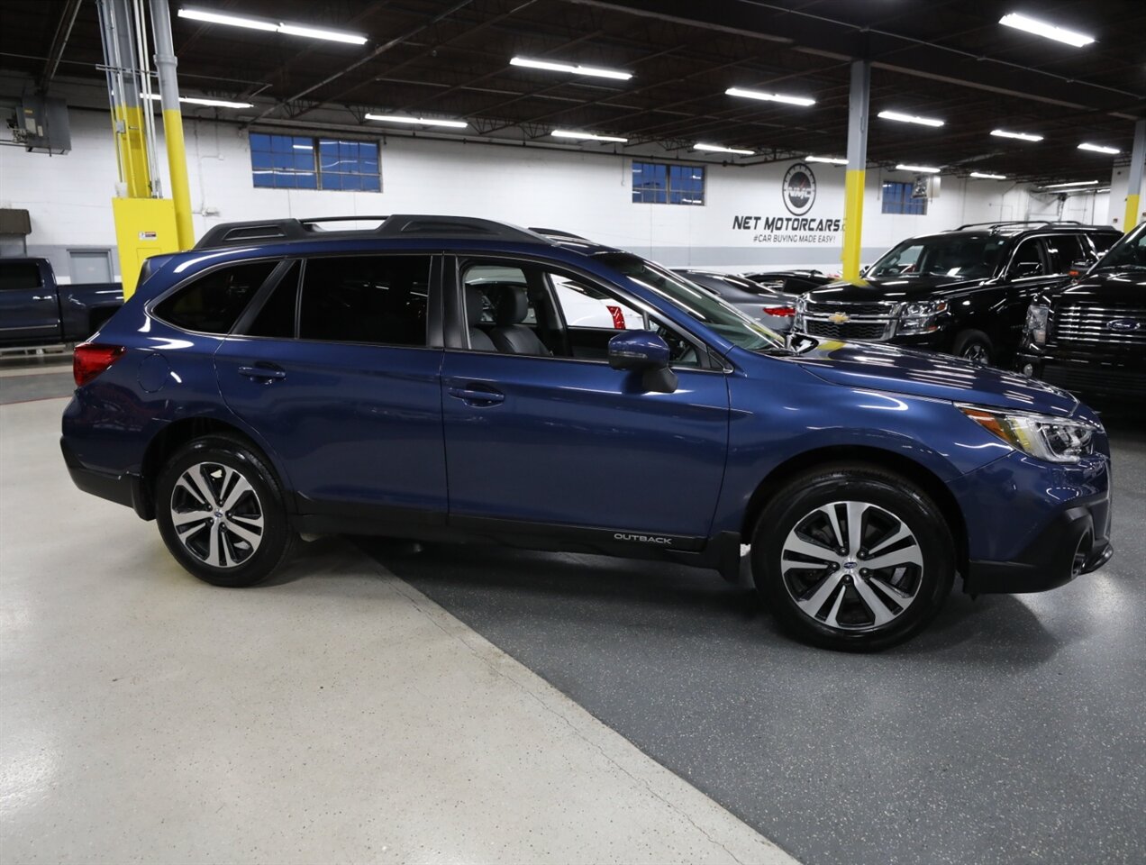 2019 Subaru Outback 2.5i Limited AWD - Photo 8 - Addison, IL 60101