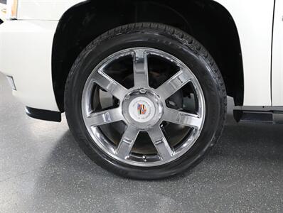 2013 Cadillac Escalade EXT Premium   - Photo 45 - Addison, IL 60101