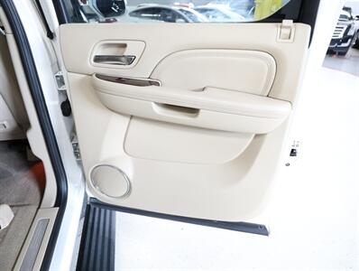 2013 Cadillac Escalade EXT Premium   - Photo 20 - Addison, IL 60101