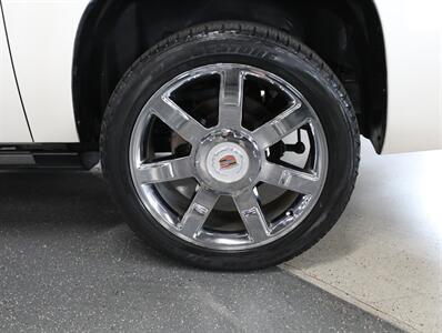 2013 Cadillac Escalade EXT Premium   - Photo 44 - Addison, IL 60101