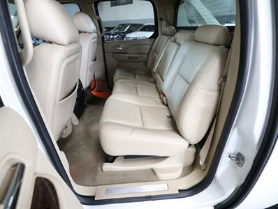 2013 Cadillac Escalade EXT Premium   - Photo 25 - Addison, IL 60101