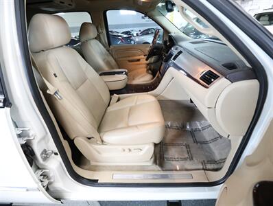 2013 Cadillac Escalade EXT Premium   - Photo 19 - Addison, IL 60101