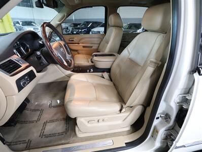 2013 Cadillac Escalade EXT Premium   - Photo 30 - Addison, IL 60101
