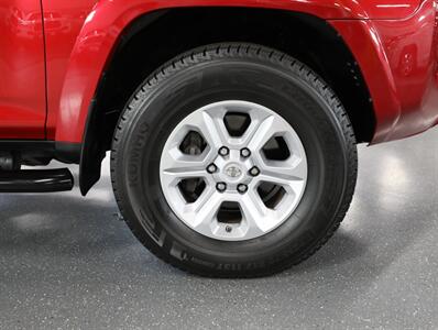 2021 Toyota 4Runner SR5 Premium   - Photo 48 - Addison, IL 60101