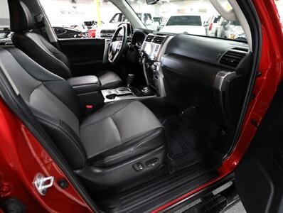 2021 Toyota 4Runner SR5 Premium   - Photo 16 - Addison, IL 60101