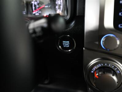 2021 Toyota 4Runner SR5 Premium   - Photo 38 - Addison, IL 60101