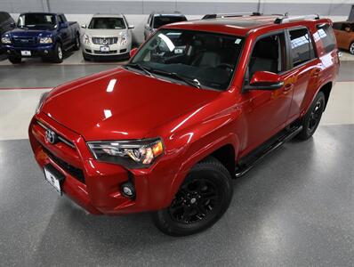 2021 Toyota 4Runner SR5 Premium - Photo 2 - Addison, IL 60101