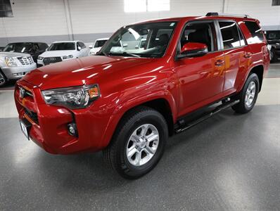 2021 Toyota 4Runner SR5 Premium   - Photo 4 - Addison, IL 60101