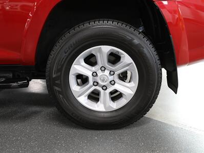 2021 Toyota 4Runner SR5 Premium   - Photo 46 - Addison, IL 60101