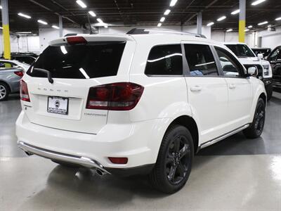 2018 Dodge Journey Crossroad AWD   - Photo 10 - Addison, IL 60101