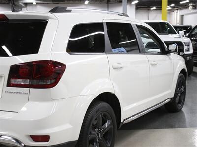 2018 Dodge Journey Crossroad AWD   - Photo 9 - Addison, IL 60101