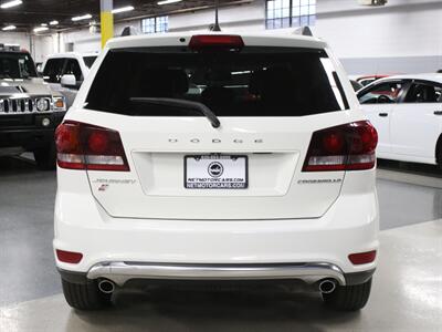 2018 Dodge Journey Crossroad AWD   - Photo 11 - Addison, IL 60101