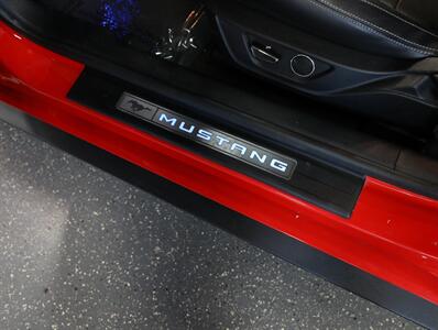 2017 Ford Mustang EcoBoost Premium - Photo 26 - Addison, IL 60101