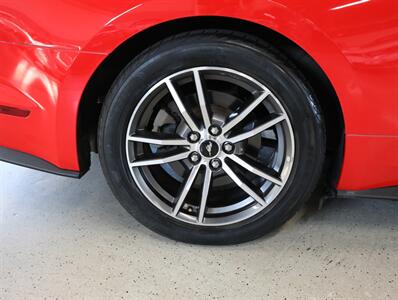 2017 Ford Mustang EcoBoost Premium - Photo 45 - Addison, IL 60101
