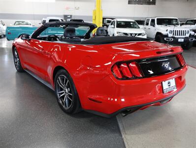 2017 Ford Mustang EcoBoost Premium - Photo 12 - Addison, IL 60101