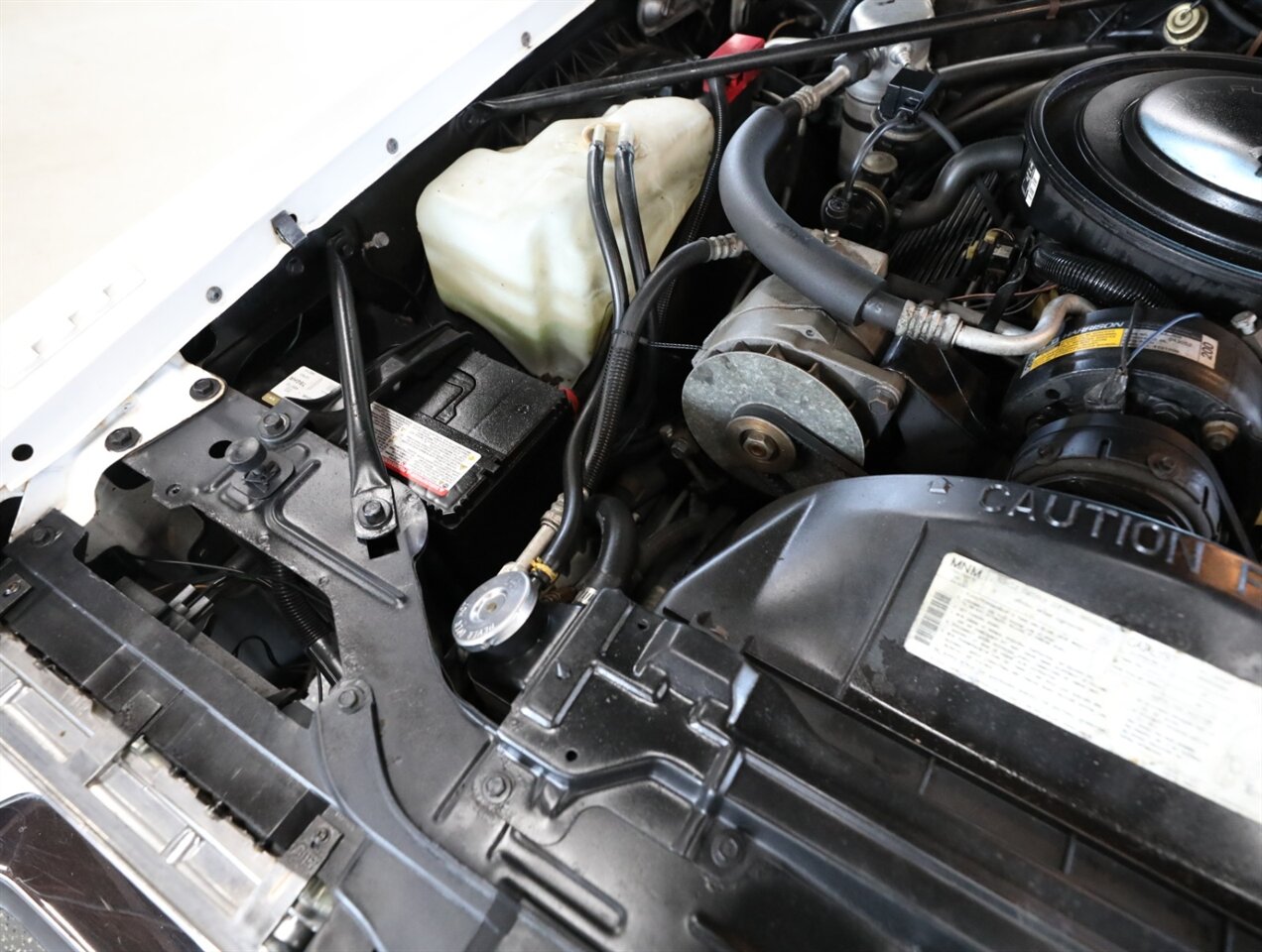 1985 Cadillac Eldorado Biarritz - Photo 80 - Addison, IL 60101