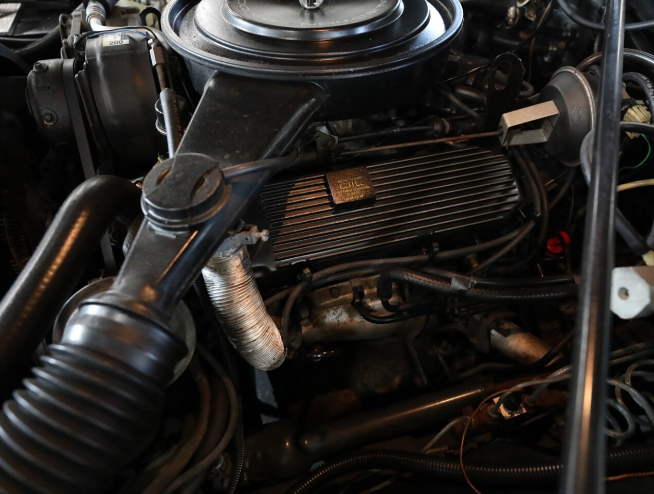 1985 Cadillac Eldorado Biarritz - Photo 77 - Addison, IL 60101