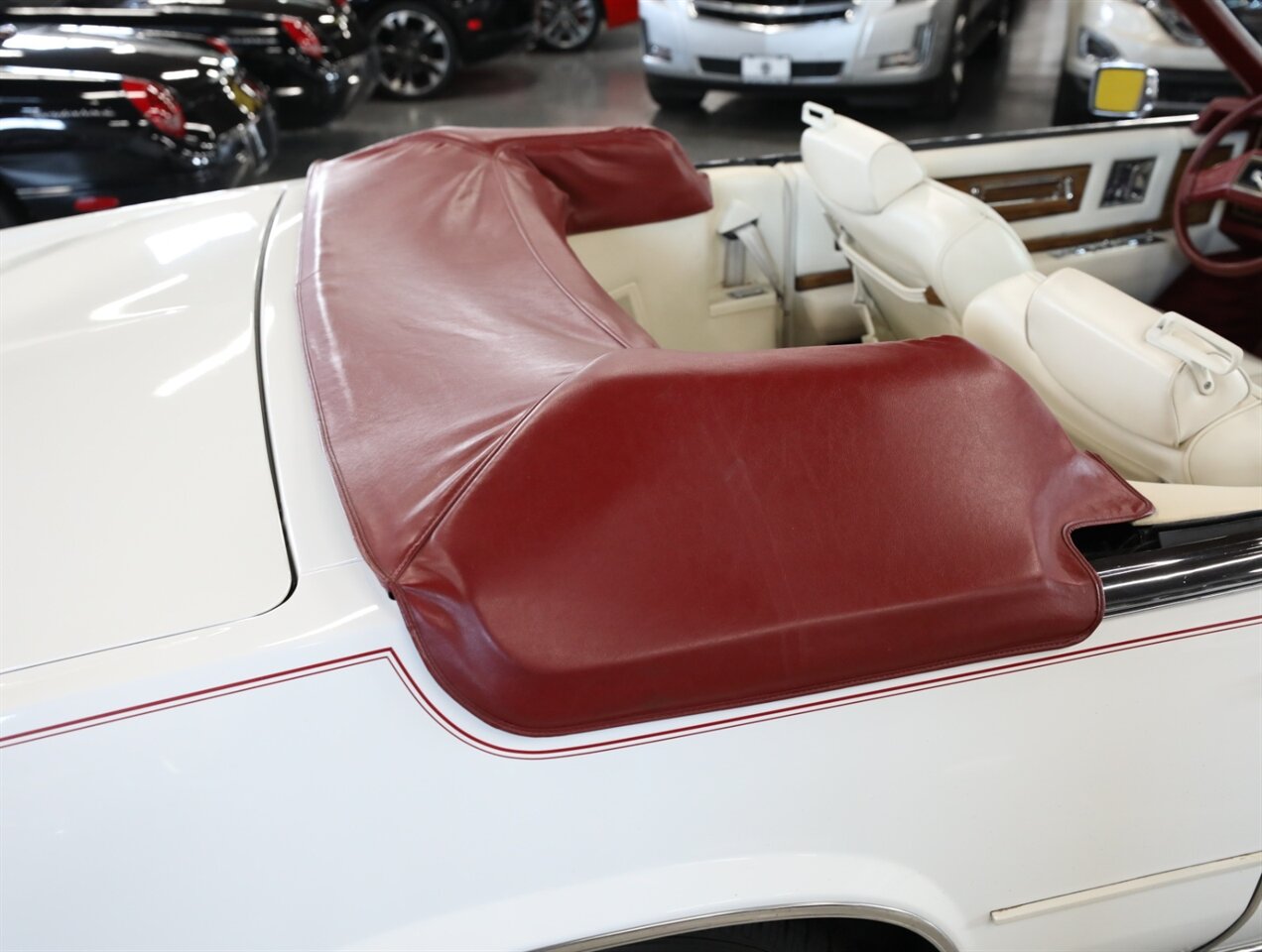 1985 Cadillac Eldorado Biarritz - Photo 26 - Addison, IL 60101
