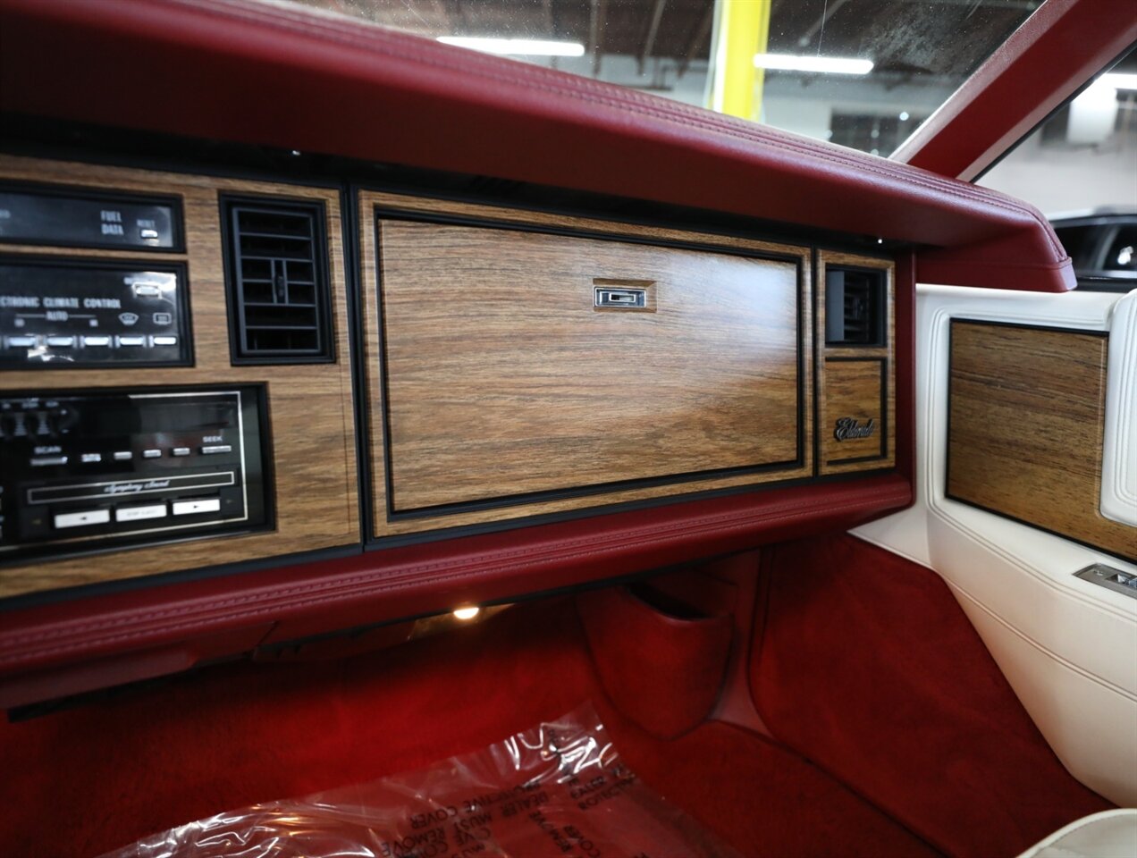 1985 Cadillac Eldorado Biarritz - Photo 50 - Addison, IL 60101