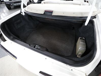 1995 Cadillac Eldorado Convertible   - Photo 22 - Addison, IL 60101