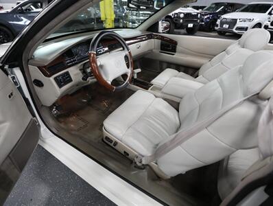 1995 Cadillac Eldorado Convertible   - Photo 25 - Addison, IL 60101