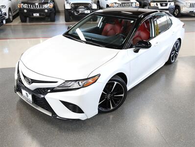 2019 Toyota Camry XSE   - Photo 2 - Addison, IL 60101