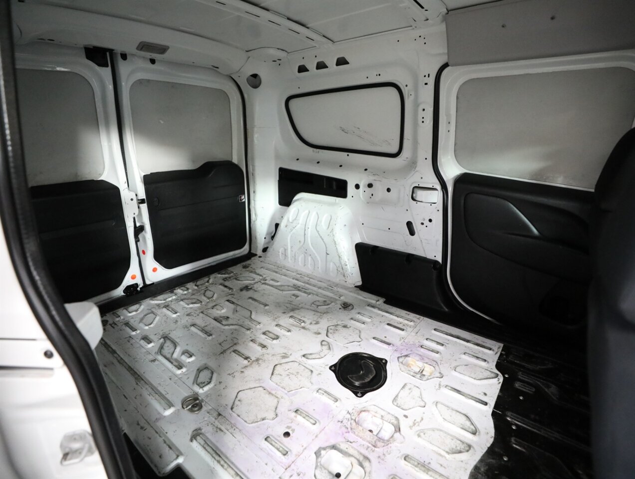 2021 RAM ProMaster City Tradesman   - Photo 23 - Addison, IL 60101