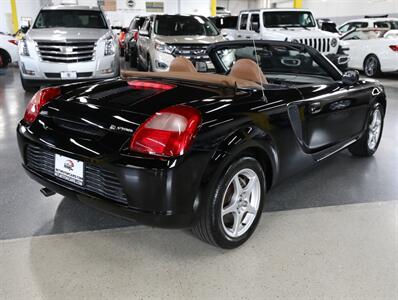 2002 Toyota MR2 Spyder - Photo 9 - Addison, IL 60101