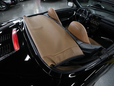 2002 Toyota MR2 Spyder - Photo 18 - Addison, IL 60101