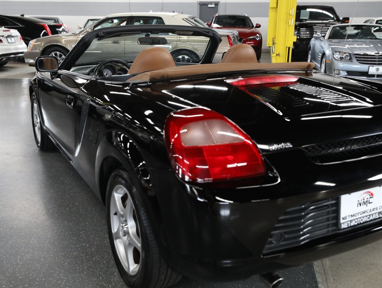 2002 Toyota MR2 Spyder - Photo 16 - Addison, IL 60101