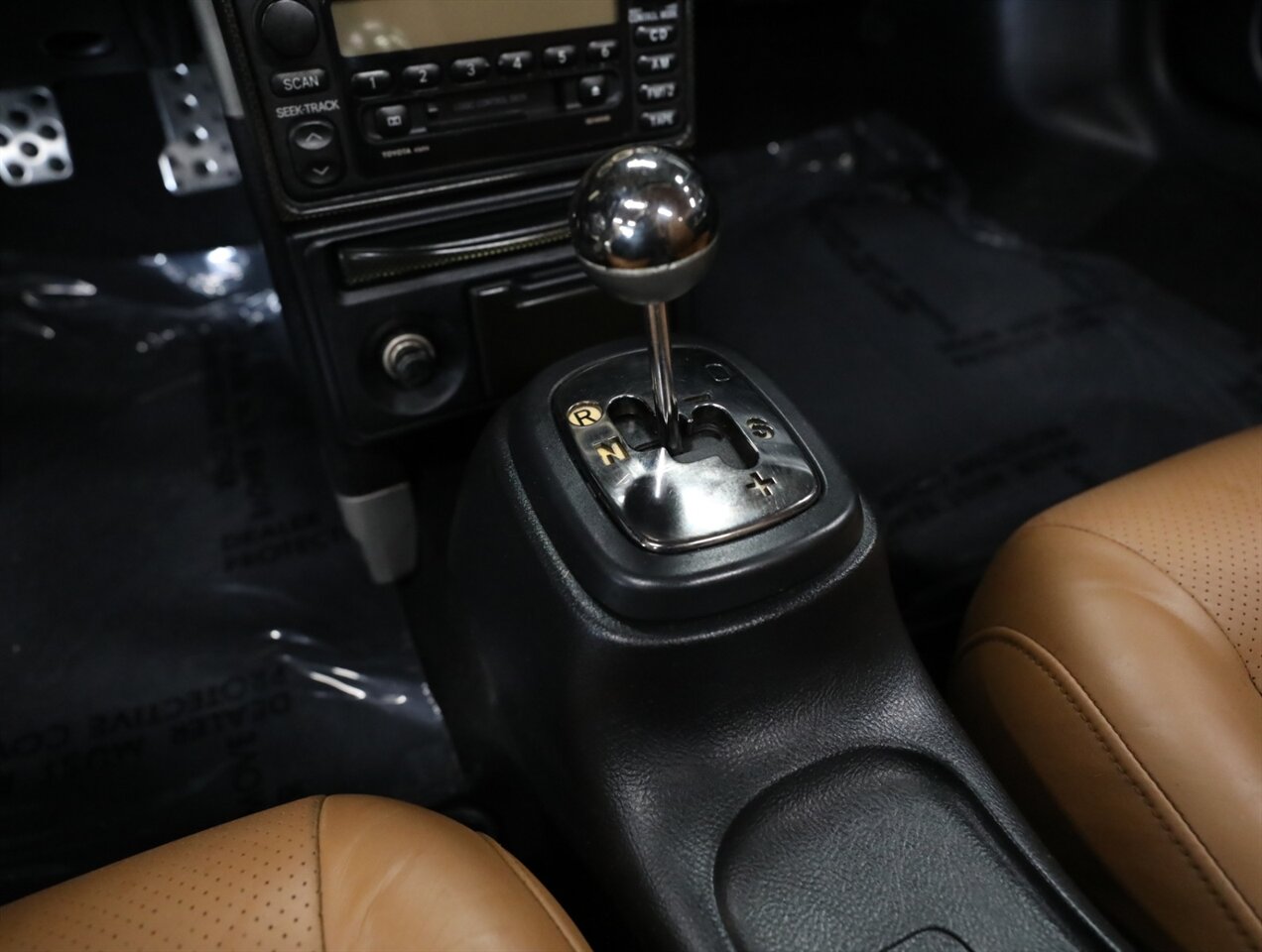 2002 Toyota MR2 Spyder - Photo 26 - Addison, IL 60101