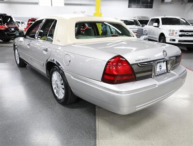 2009 Mercury Grand Marquis LS   - Photo 14 - Addison, IL 60101