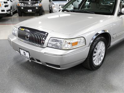 2009 Mercury Grand Marquis LS   - Photo 3 - Addison, IL 60101