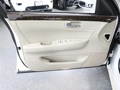 2010 Cadillac DTS 4.6L V8   - Photo 29 - Addison, IL 60101