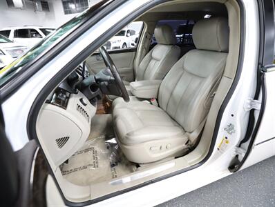 2010 Cadillac DTS 4.6L V8   - Photo 31 - Addison, IL 60101