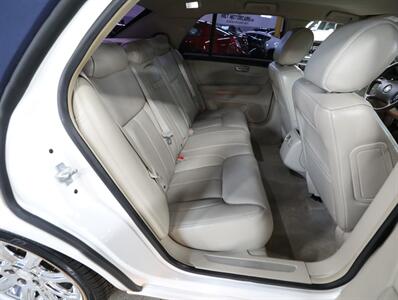 2010 Cadillac DTS 4.6L V8   - Photo 23 - Addison, IL 60101