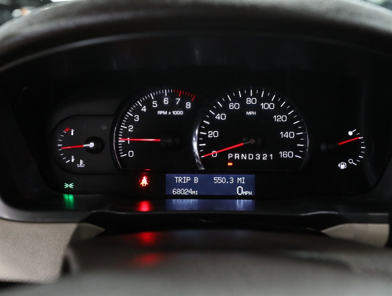 2010 Cadillac DTS 4.6L V8 - Photo 35 - Addison, IL 60101