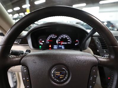 2010 Cadillac DTS 4.6L V8   - Photo 34 - Addison, IL 60101