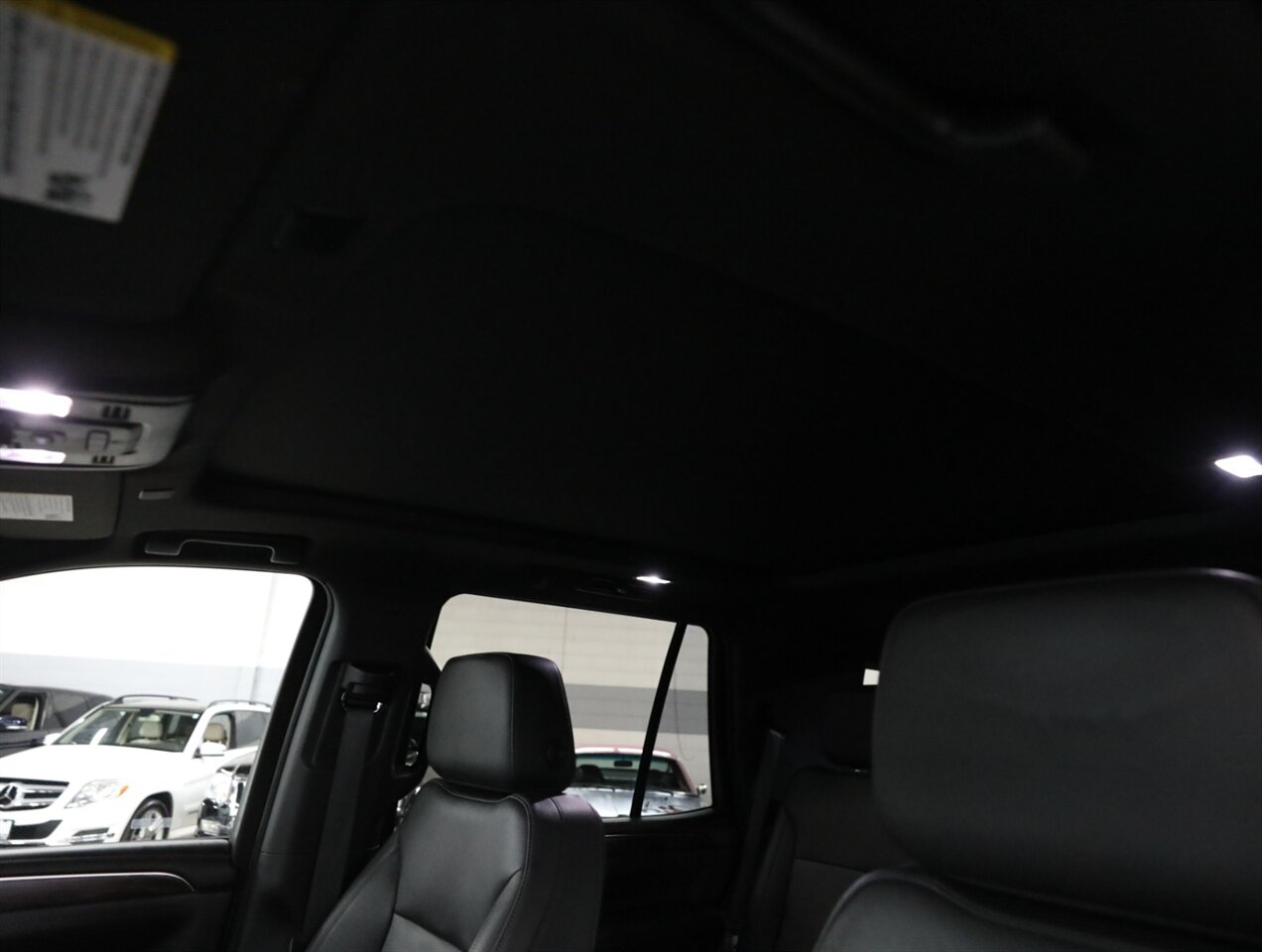 2023 Chevrolet Tahoe Z71 4X4 - Photo 35 - Addison, IL 60101