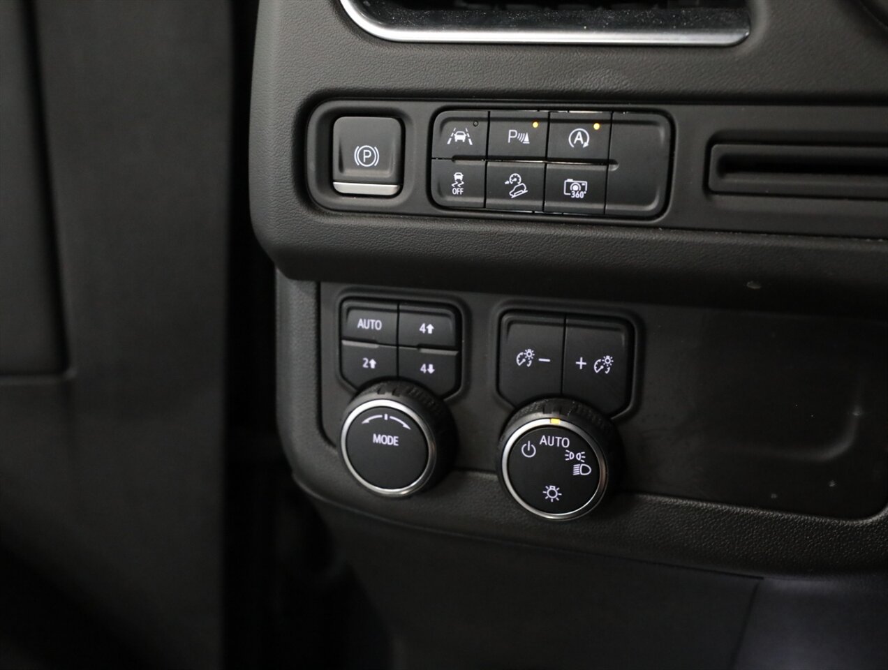 2023 Chevrolet Tahoe Z71 4X4 - Photo 42 - Addison, IL 60101