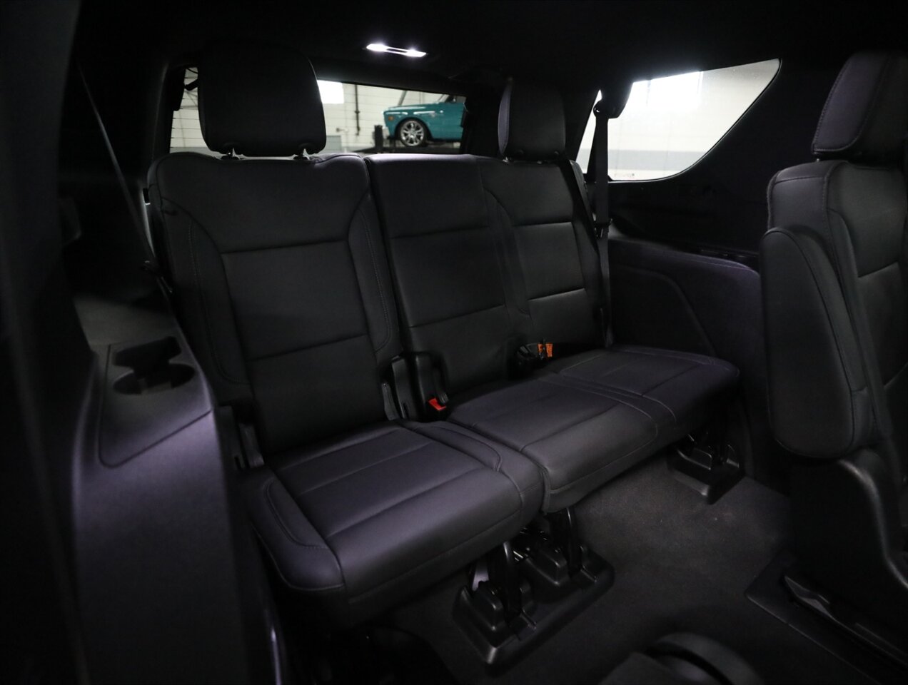 2023 Chevrolet Tahoe Z71 4X4 - Photo 21 - Addison, IL 60101