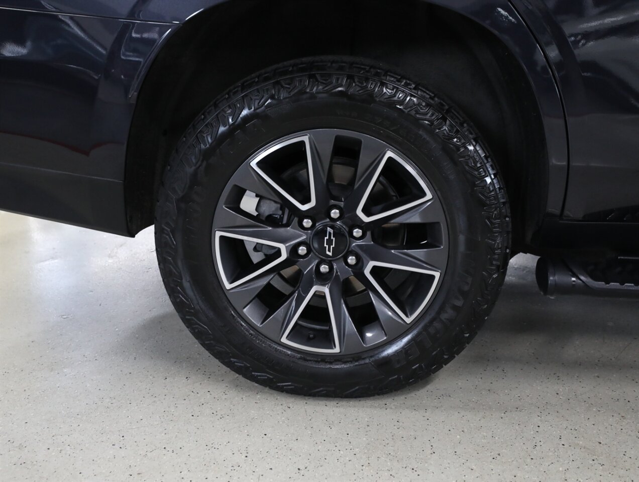 2023 Chevrolet Tahoe Z71 4X4 - Photo 48 - Addison, IL 60101