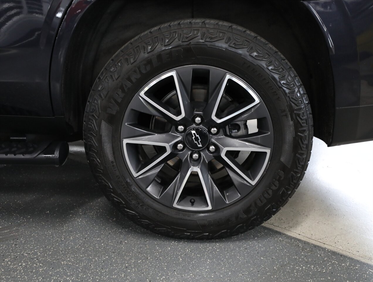 2023 Chevrolet Tahoe Z71 4X4 - Photo 45 - Addison, IL 60101